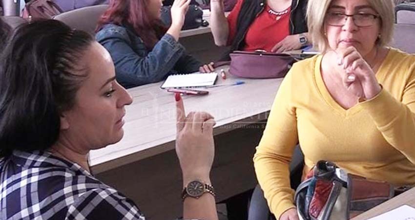 La UABCS oferta curso en línea avanzado en lengua de señas mexicana