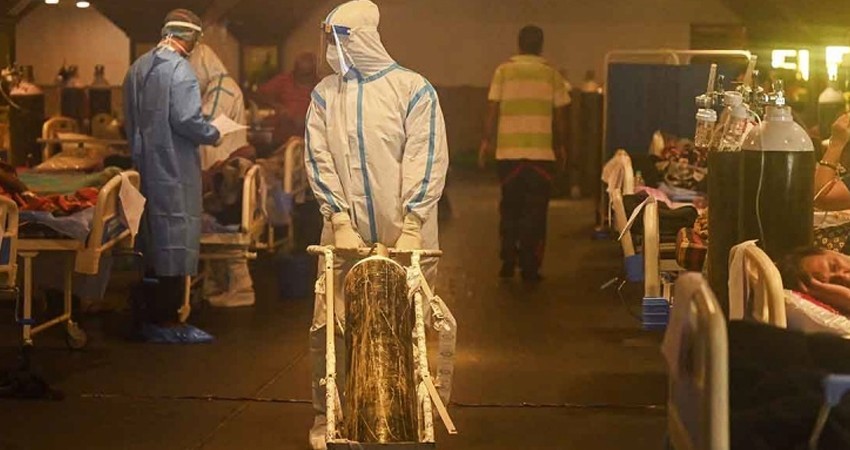 Estados Unidos emite alerta para India; limitará viajes por covid