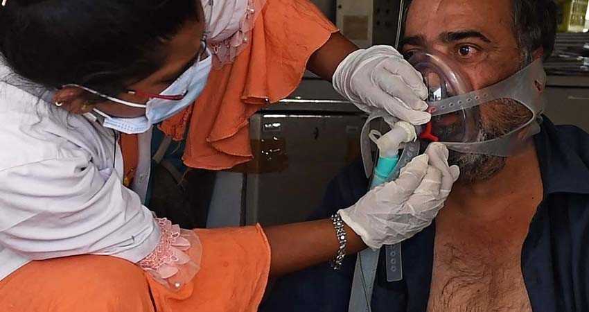 En Nueva Delhi el covid es un terremoto que todo colapsa