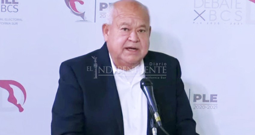 De nuevo, se impone Víctor Castro con propuestas en debate organizado por IEEBCS