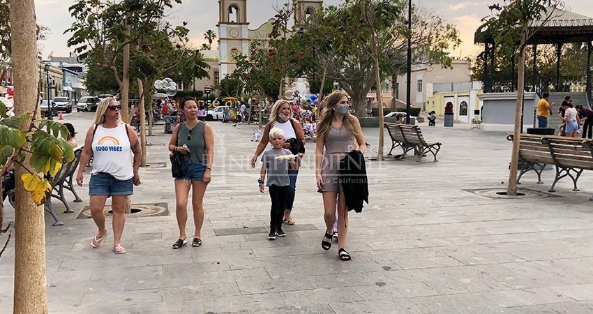 Gasto promedio de turistas internacionales registró contracciones anuales del 10%