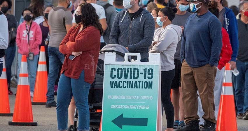 Turismo de vacunas abre más la brecha de desigualdad social