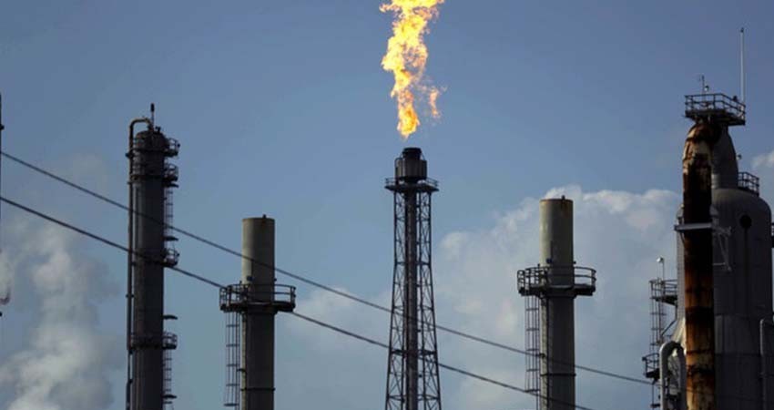 Expansión "ventajosa" para Pemex, la compra de Deer Park: Barclays