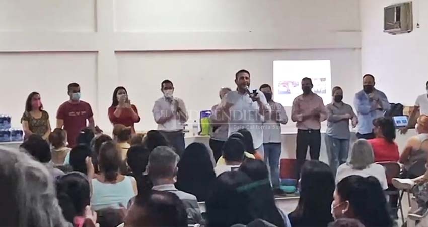 Circula en redes video de Ricardo Barroso organizando rifa en veda electoral