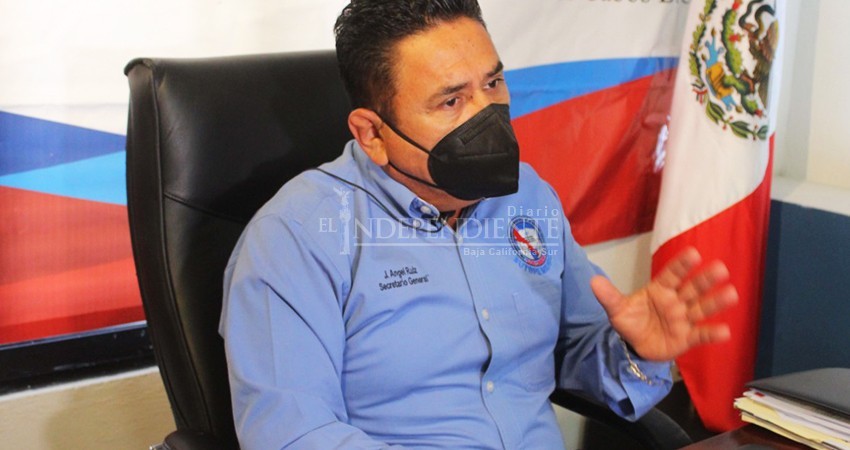 Burócratas confían en que el Ayuntamiento les regrese 220 bases laborales