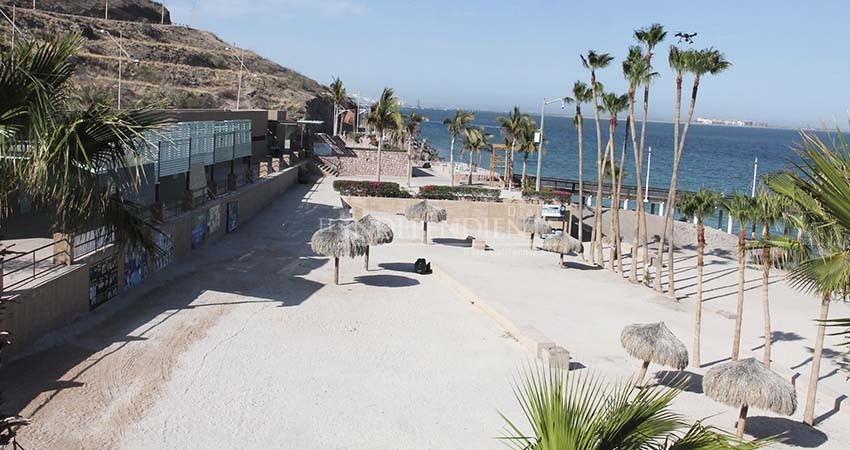 Pese a semáforo naranja control, la playa es libre: Zofemat