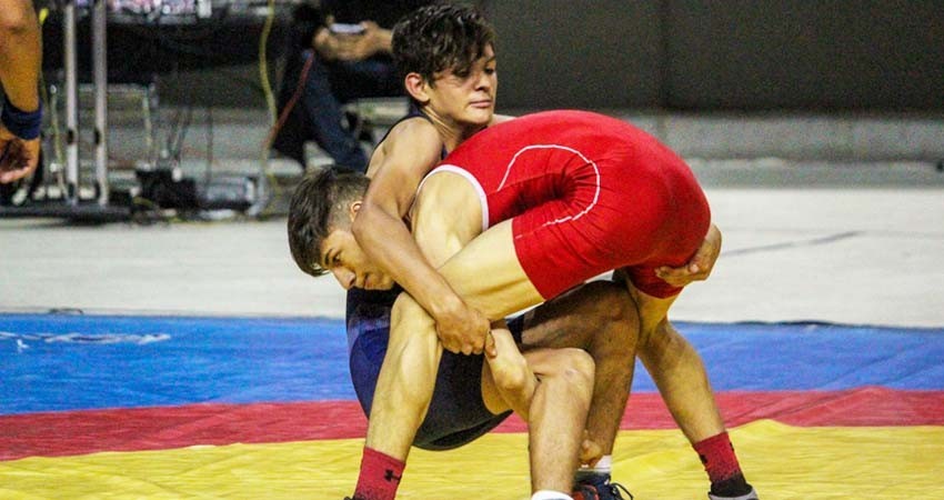 Salen luchadores Sudcalifornianos por la confirmación a nacionales CONADE
