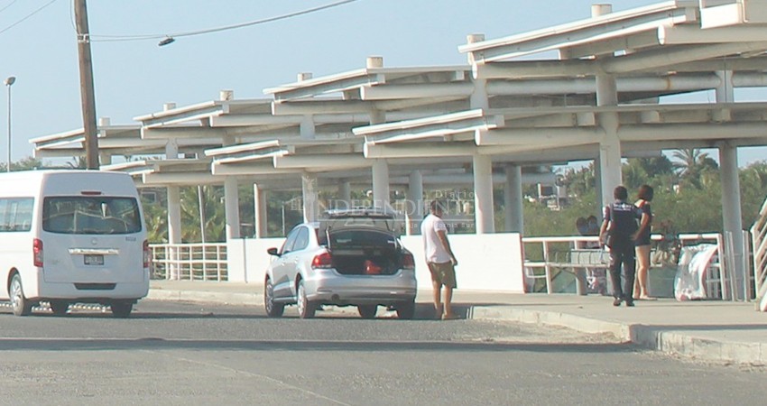 Hasta 10 multas mensuales se aplican a transporte “pirata”