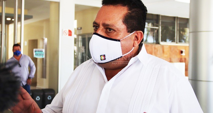 COVID-19 no va a desaparecer, debemos aprender a cohabitar con él: Gobernador