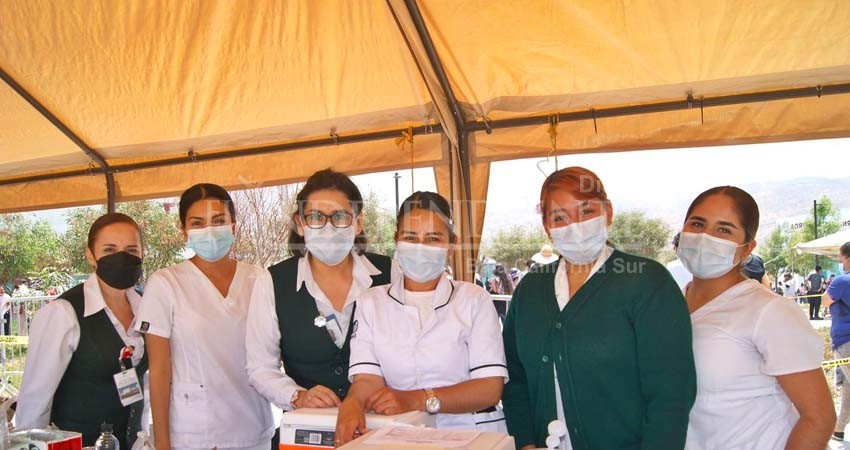 Inician hoy vacunación para mayores de 18 en comunidades rurales de La Paz