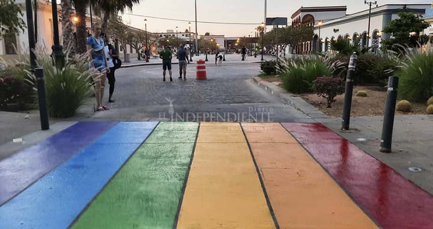 Autoridades estatales y municipales, en silencio durante el Día Internacional del Orgullo LGBT+