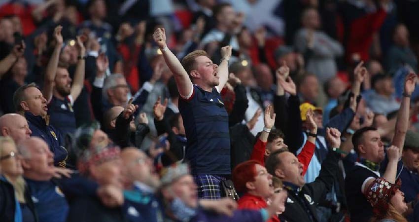 ‘UEFA ha sido irresponsable’; culpan a la Euro 2021 por aumento de casos de COVID-19 en Europa