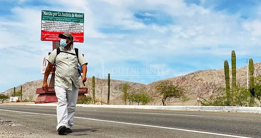 Fue a CDMX tras las pistas de su hijo desaparecido; él también desaparece