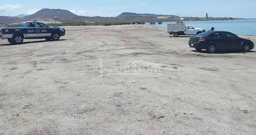 Pese a restricciones, autoridades retiraron hasta 500 vehículos de playas paceñas durante el fin de semana