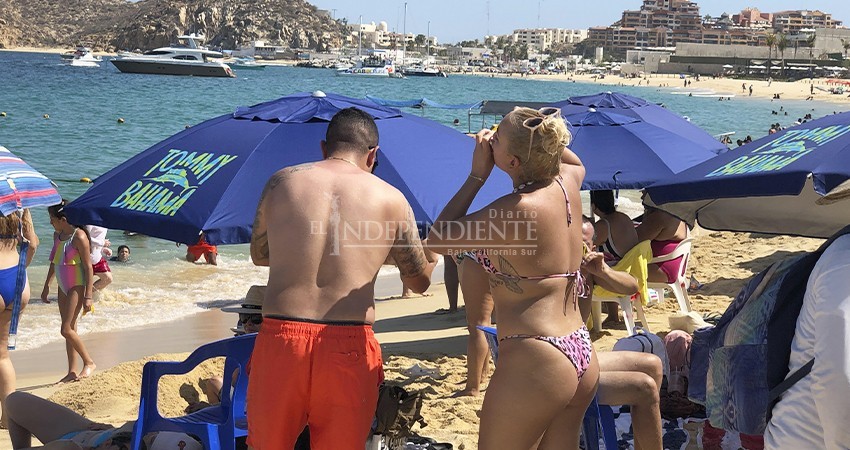 Depender sólo del turismo estadounidense vuelve frágil a la industria en México