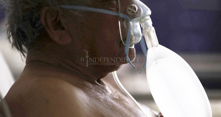 Seguirá BCS en nivel crítico; defunciones por COVID en constante aumento