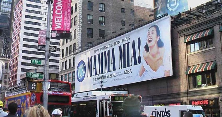 Broadway requerirá vacunas y mascarillas a su audiencia