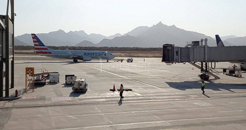 Cada mes 10 mil visitantes llegan a Los Cabos en vuelos privados