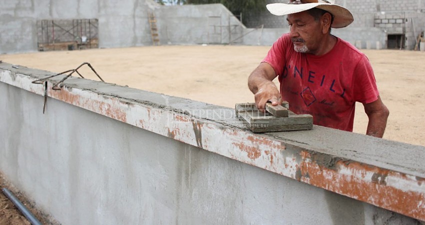 Supervisa el Alcalde de La Paz avances en las obras del parque El Manglito