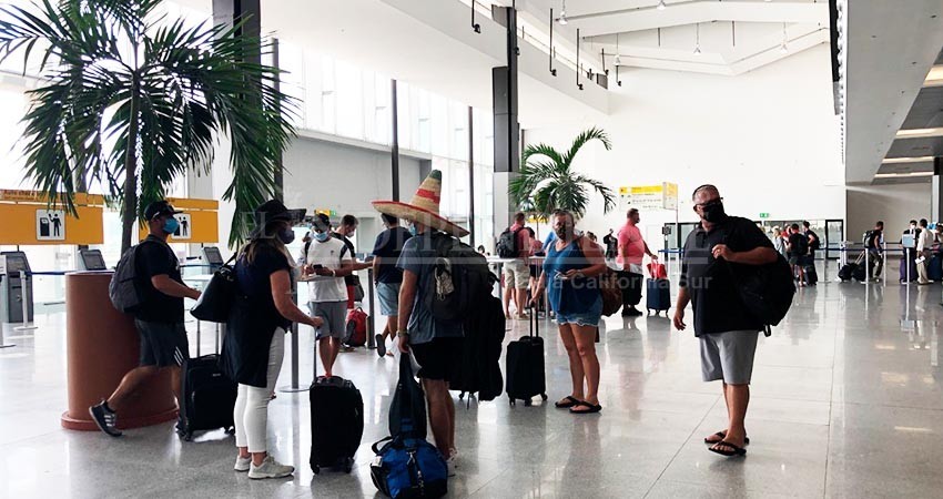 Tercera ola de COVID en Los Cabos no frenó recuperación aéreas en Los Cabos