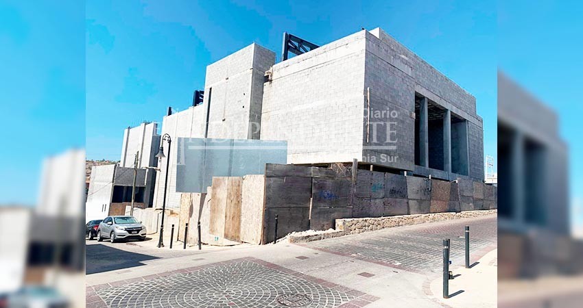 Se tuvo que recurrir a una demanda en contra de quien ordenó e hizo la obra del teatro en SJC: Armida Castro