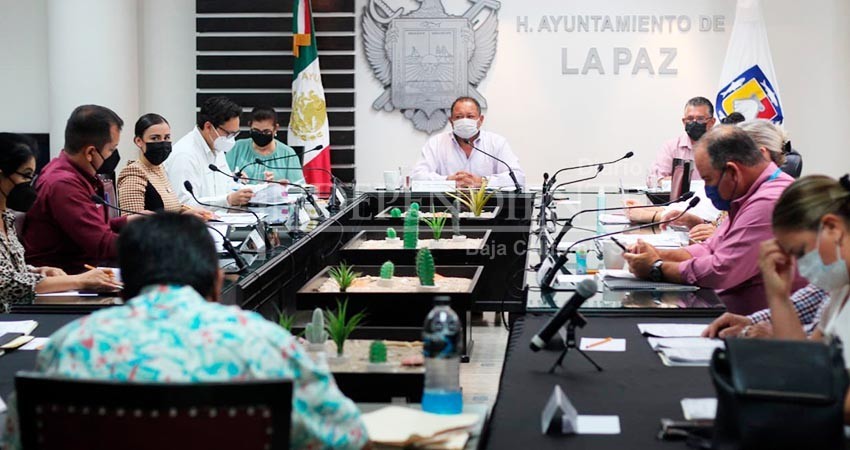 Cabildo La Paz acuerda cancelar obras para pagar deuda con la banca privada