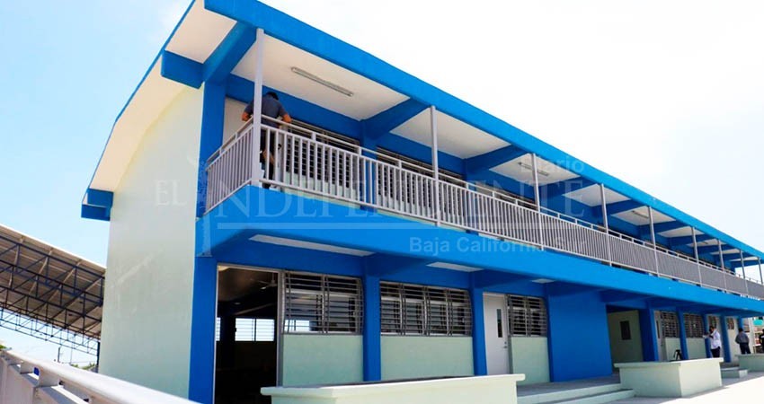 SEP suspende clases virtuales,  pide a maestros y alumnos volver a las aulas; Castro Cosío anuncia clases a distancia