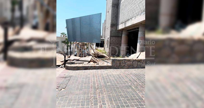 Cuestiona regidora la demolición del teatro de SJC