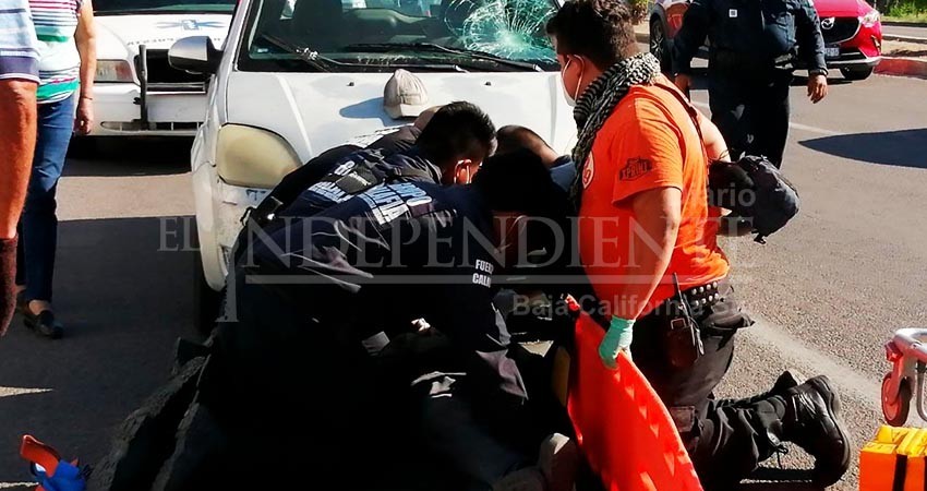 Al hospital tras ser atropellado sobre bulevar Forjadores