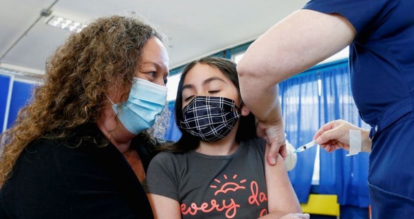 Chile arranca vacunación infantil a partir de seis años con Sinovac