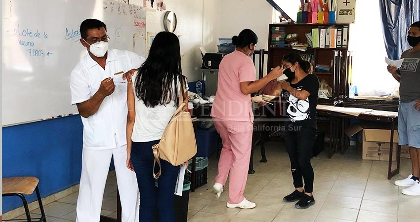 Activa participación en la vacunación de cabeños, factor importante para repunte del turismo