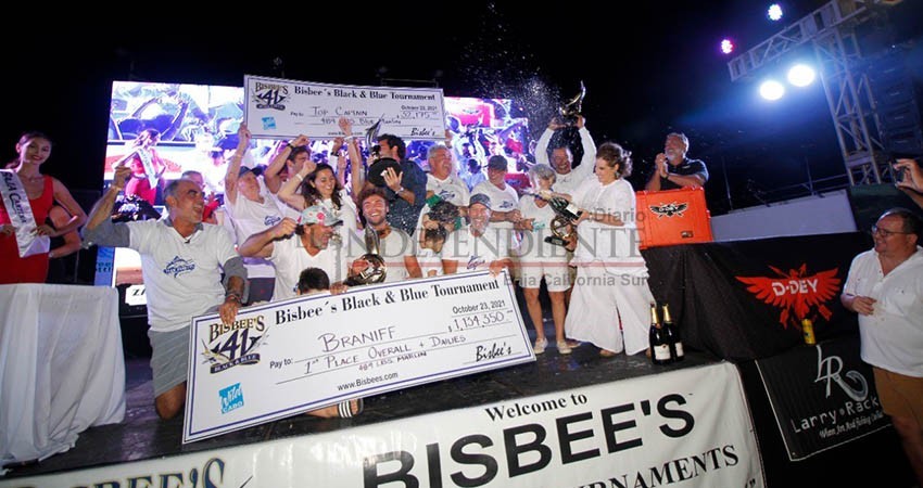 Solo 3 equipos de 199 participantes lograron capturar ejemplares de marlín en torneo Bisbee’s