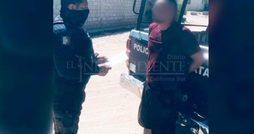 Detiene policía estatal a persona con sustancias ilícitas