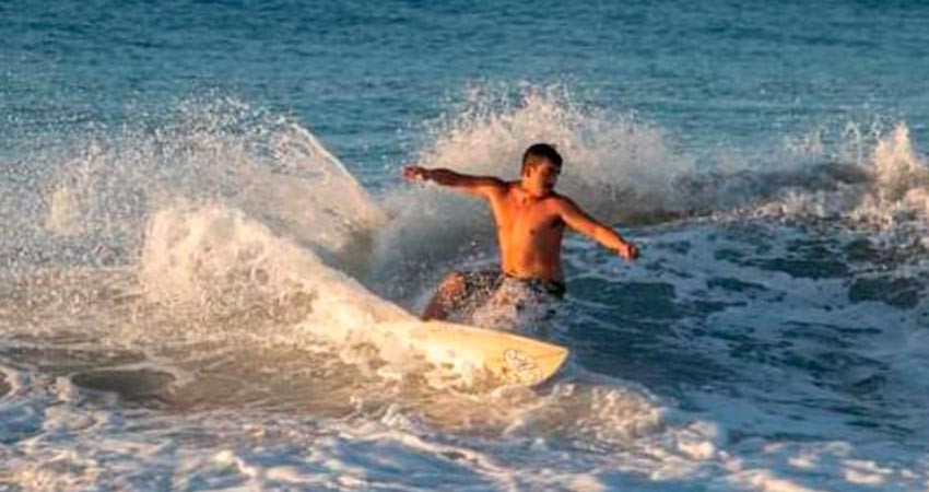 Viajan sudcalifornianos al nacional de surf en Oaxaca