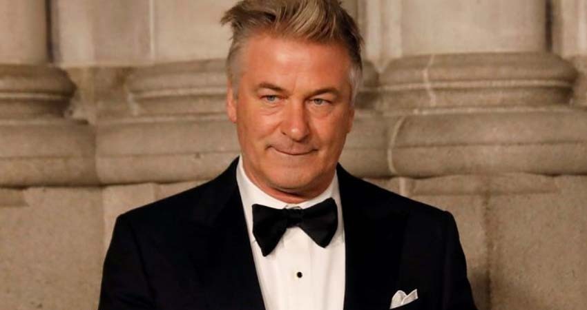 Encargada de armas en película de Alec Baldwin ignoraba que había balas reales