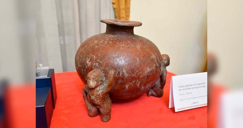 Italia restituye a México tres piezas del patrimonio histórico