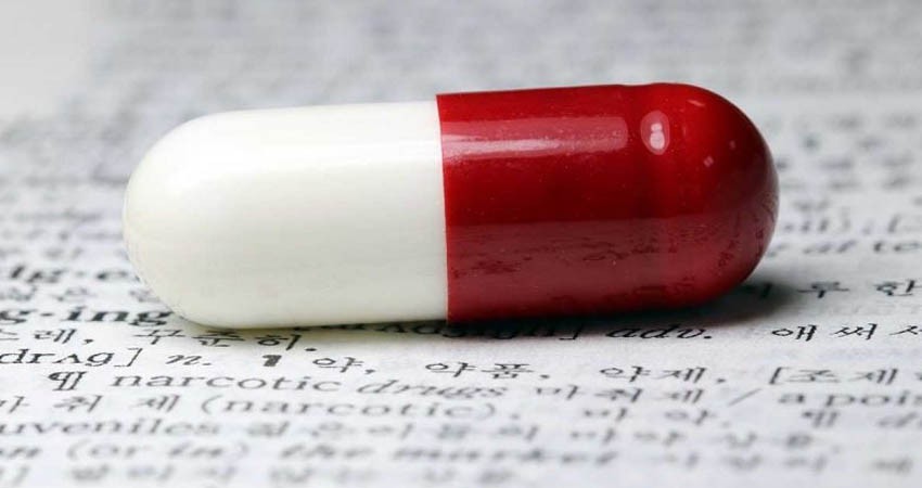 CEO de Pfizer dice estar en conversaciones con 90 países para vender píldora contra el COVID-19