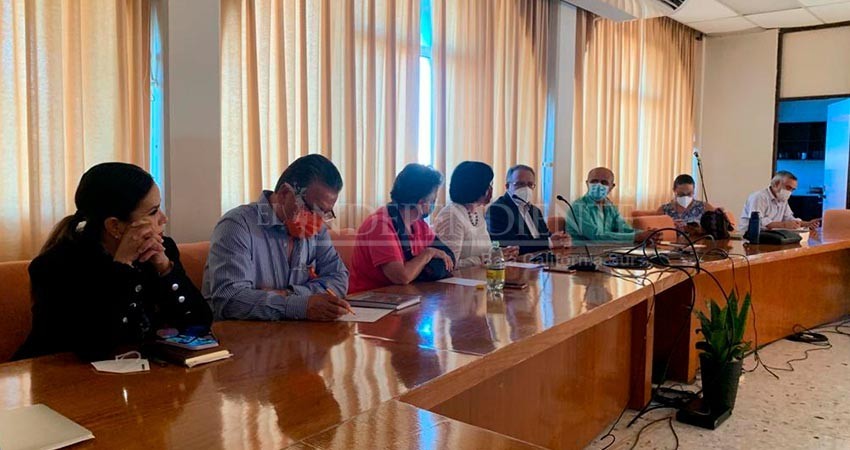 Presentan en la UABCS propuesta para recuperación del acuífero del Valle de Santo Domingo y conservación de oasis