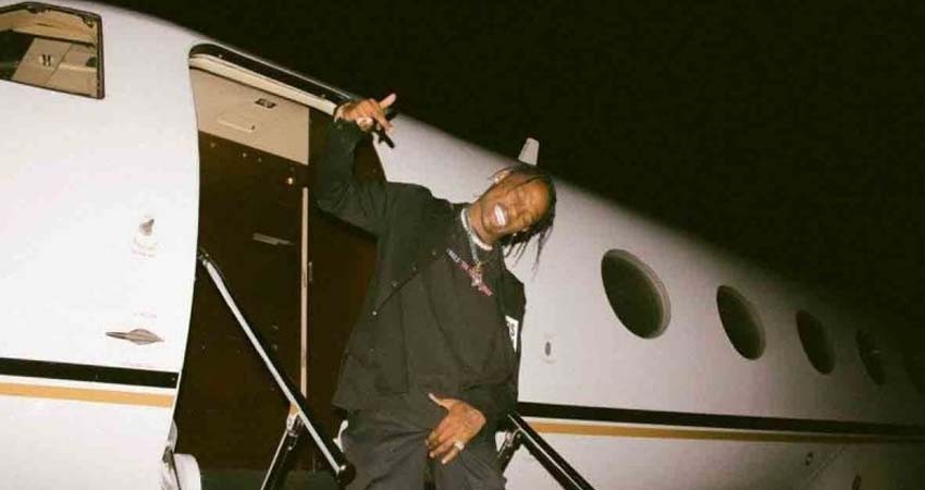Denuncian a Travis Scott y Drake tras estampida mortal en Texas