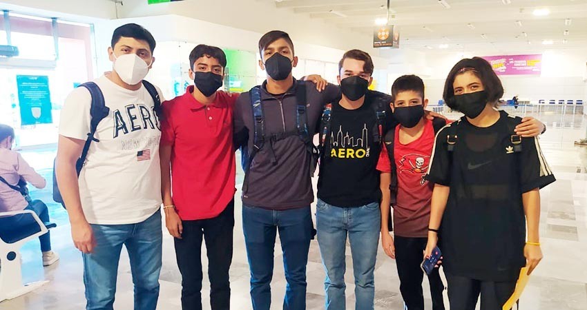 Inician nadadores de BCS competencias rumbo a nacionales CONADE 2022