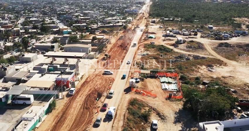 Ciudadanos exigen terminen con la pavimentación de la avenida Tamaral
