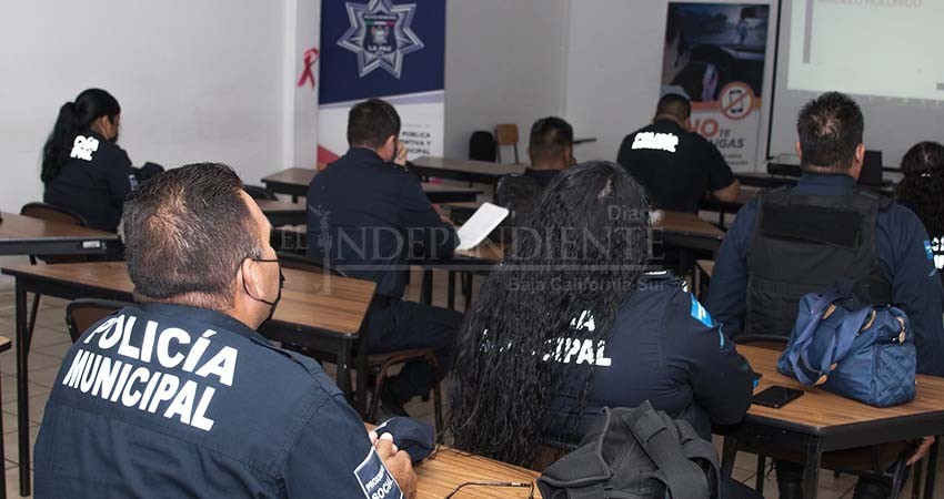 Relevo en mandos policíacos de La paz es para evitar malas prácticas: Milena Quiroga