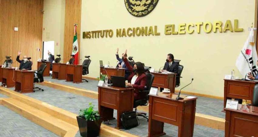 Busca INE mejorar la medida 'Tres de Tres' para inhibir violencia contra las mujeres