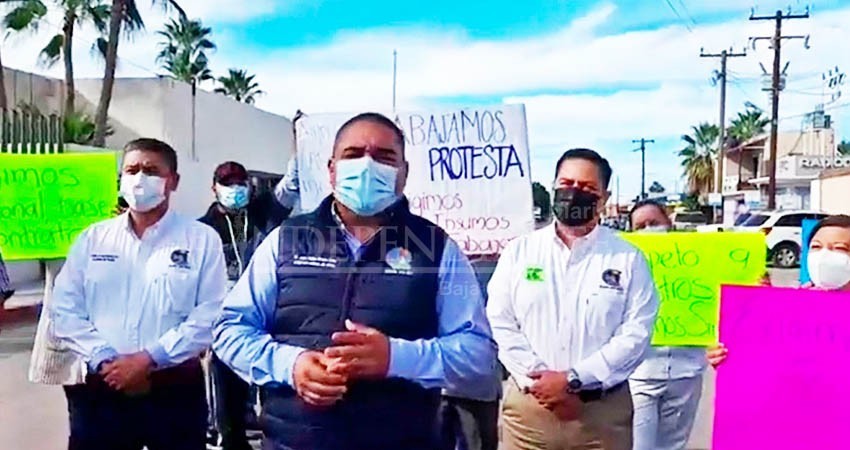 Trabajadores de IMSS exigen insumos en Ciudad Constitución