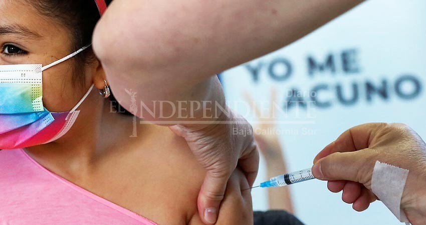 Es requisito el consentimiento de padres para vacunar menores de edad: Bienestar