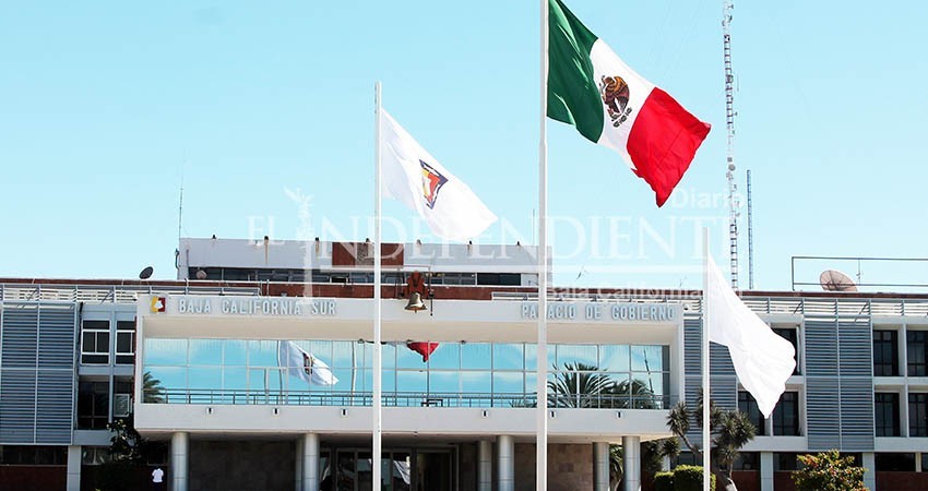 Presenta el gobernador Castro Cosío propuesta de reformas y modificaciones a la constitución de BCS