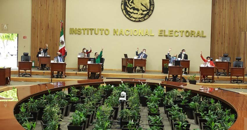 El INE ahorrará 1,500 millones… aún le faltan 2,554 millones para la revocación