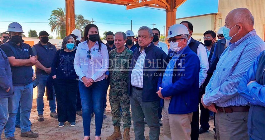 Promete AMLO “acabar con la corrupción” en ESSA de Guerrero Negro