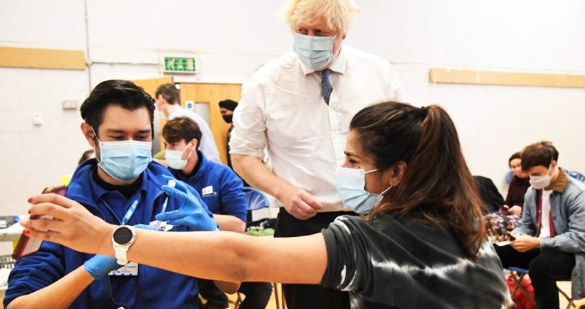 Reino Unido reporta primera muerte por variante Ómicron