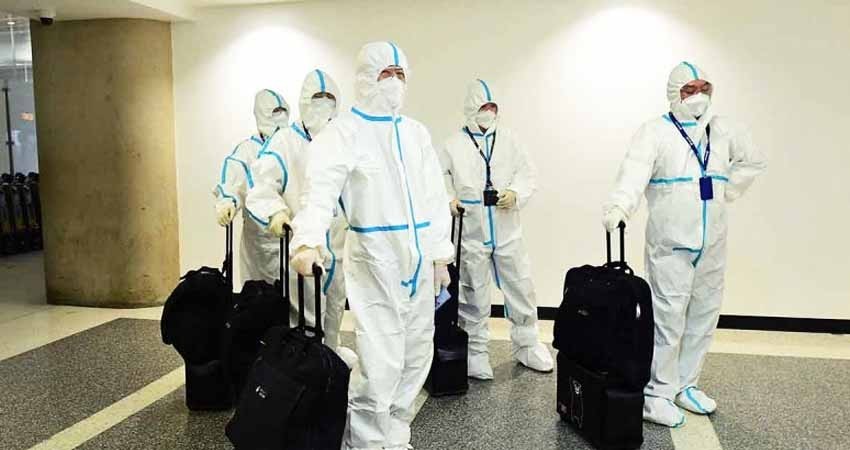 Ómicron se propaga "a un ritmo que no hemos visto con otra variante", advierte la OMS